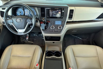 2020 Toyota Sienna XLE 8 Passenger