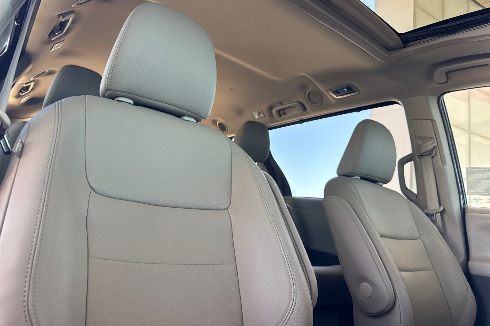 2020 Toyota Sienna XLE 8 Passenger