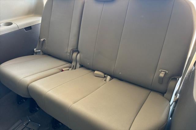 2020 Toyota Sienna XLE 8 Passenger