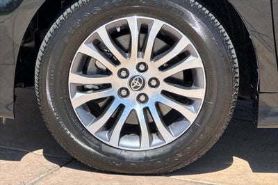 2020 Toyota Sienna XLE 8 Passenger