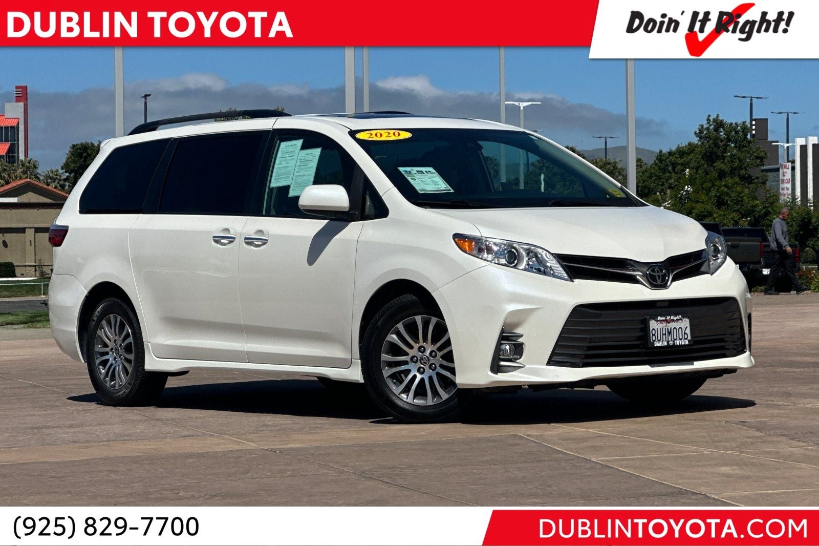 2020 Toyota Sienna XLE 8 Passenger