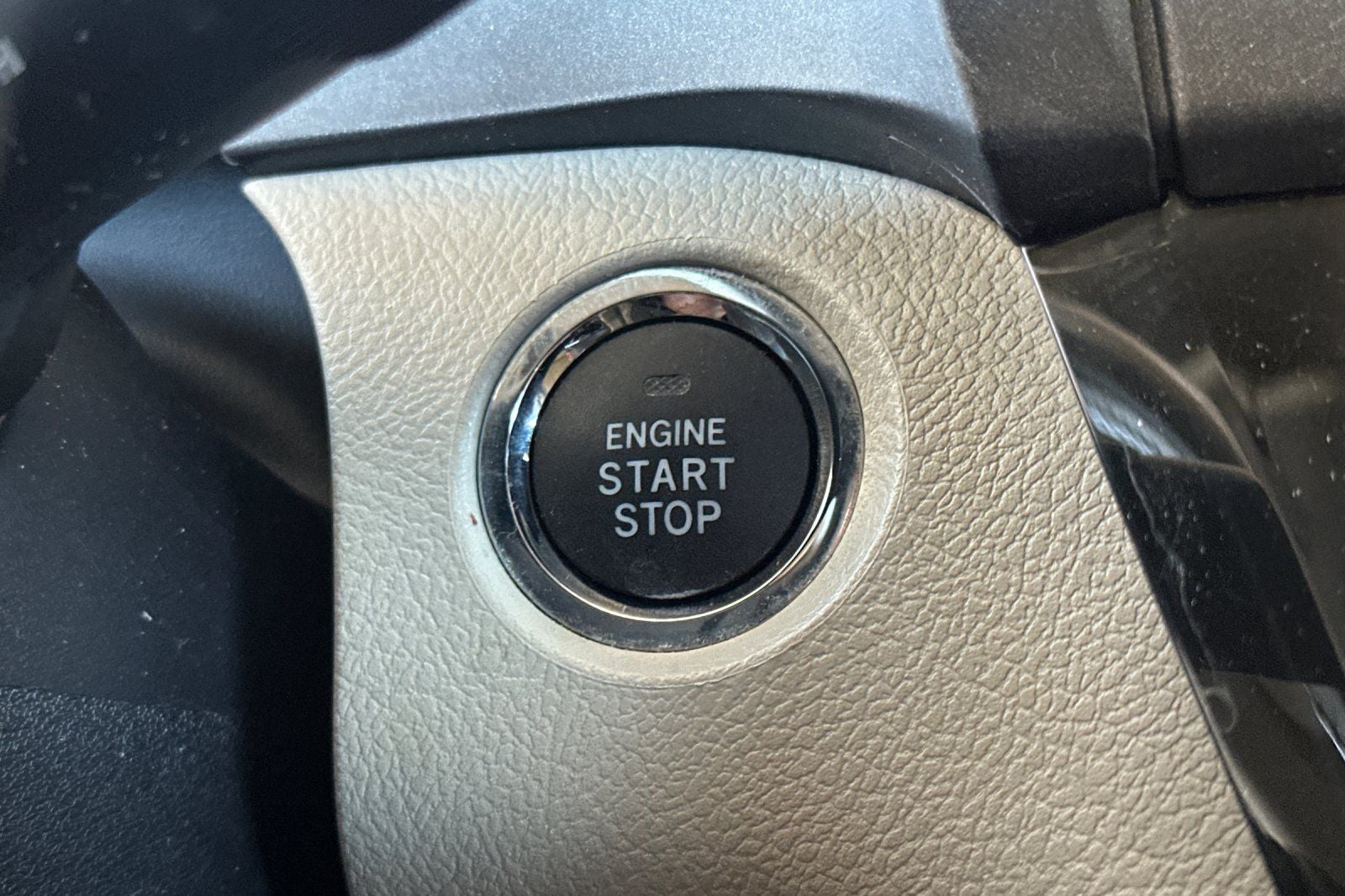 2020 Toyota Sienna XLE 8 Passenger