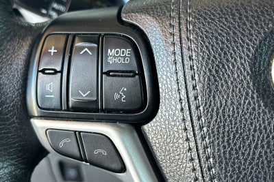 2018 Toyota Sienna XLE 8 Passenger