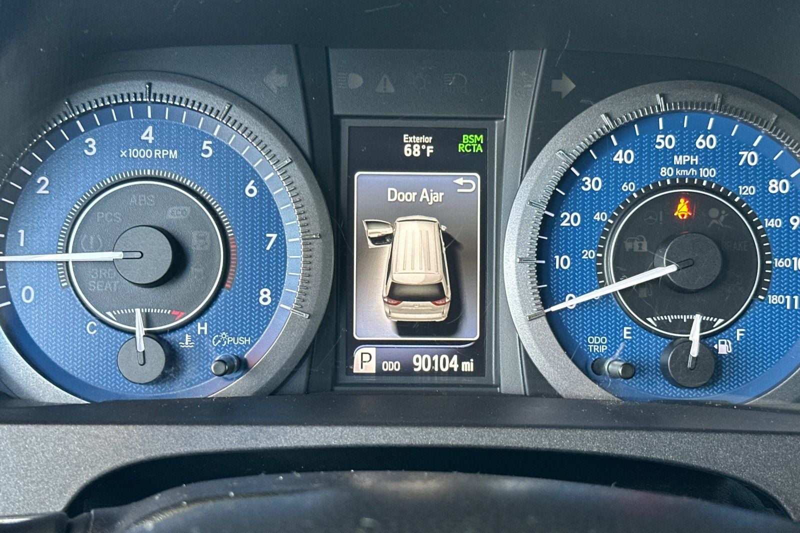 2018 Toyota Sienna XLE 8 Passenger