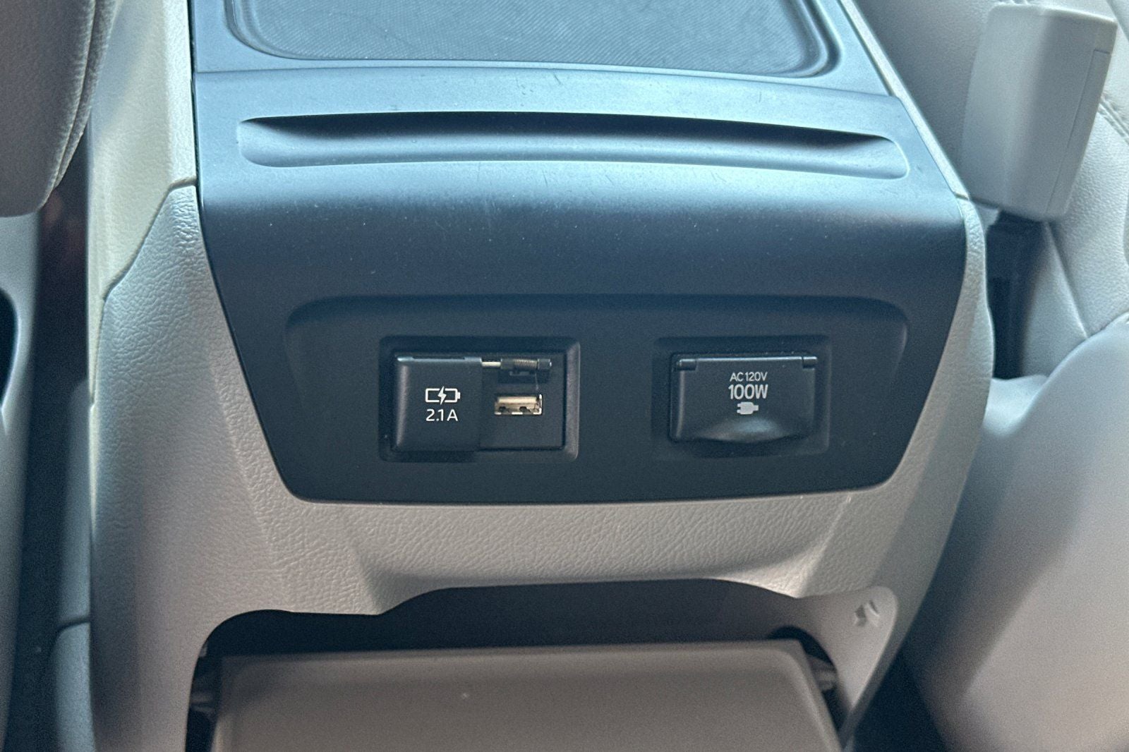 2020 Toyota Sienna XLE 8 Passenger