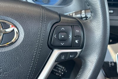 2020 Toyota Sienna XLE 8 Passenger