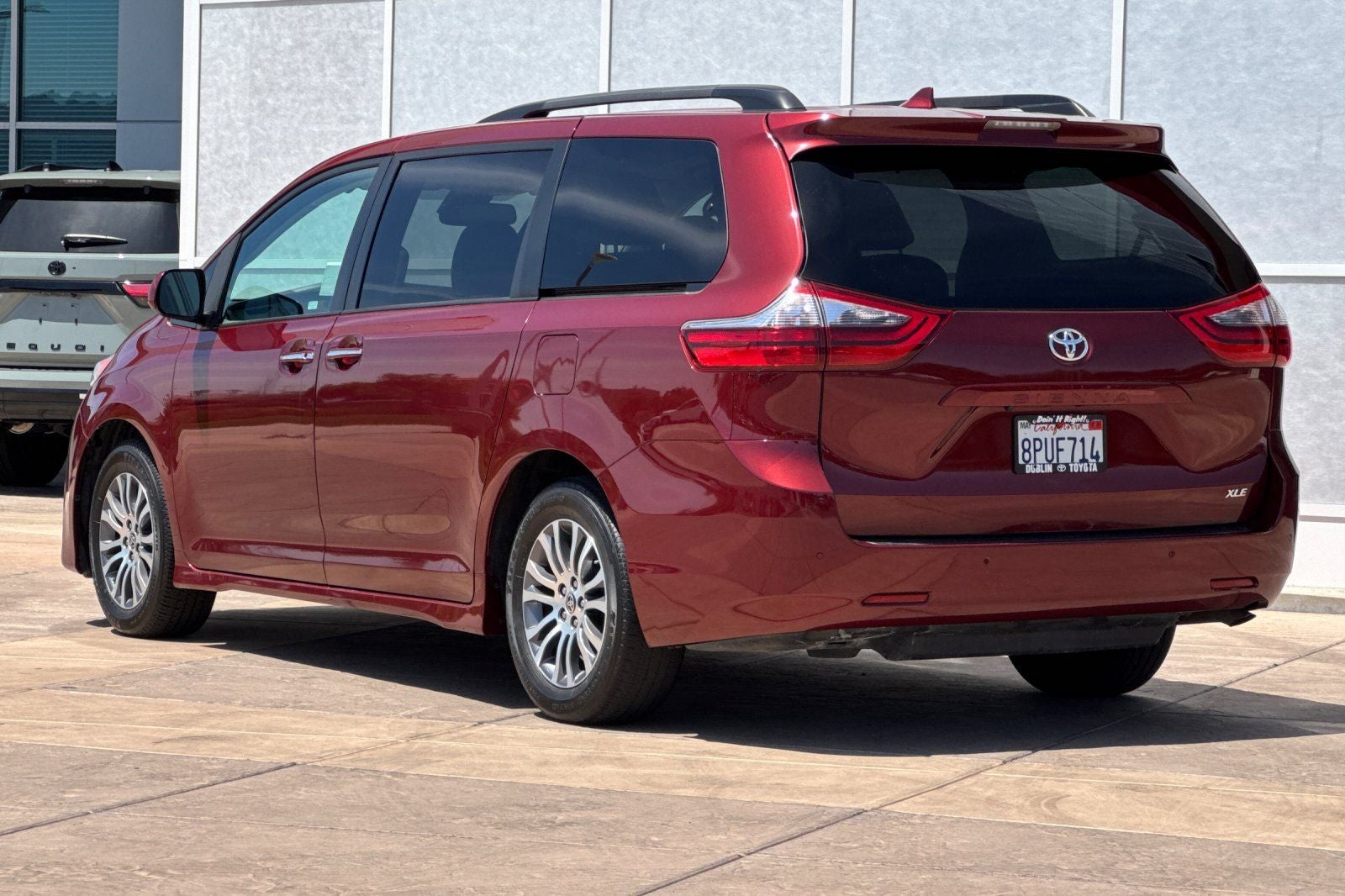 2020 Toyota Sienna XLE 8 Passenger