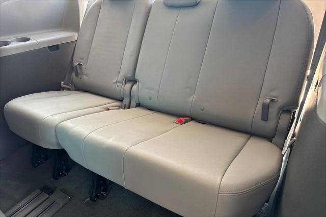 2020 Toyota Sienna XLE 8 Passenger