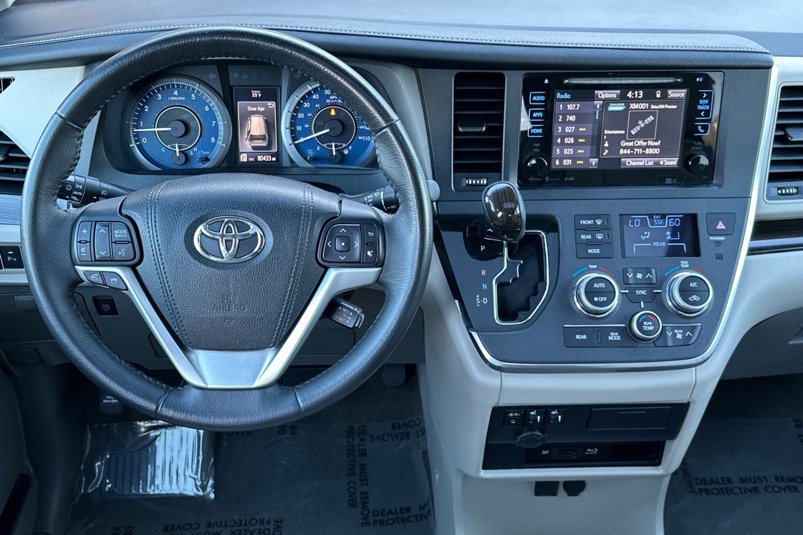 2017 Toyota Sienna XLE Premium 8 Passenger