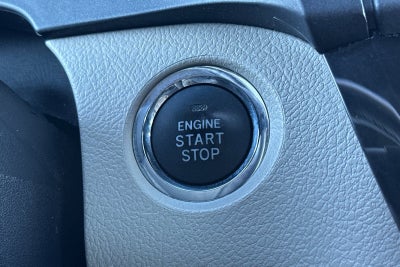 2017 Toyota Sienna XLE Premium 8 Passenger