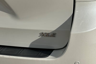 2017 Toyota Sienna XLE Premium 8 Passenger