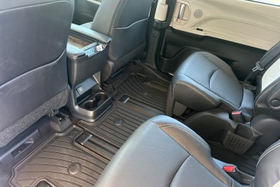 2026 Toyota Sienna Limited 7 Passenger