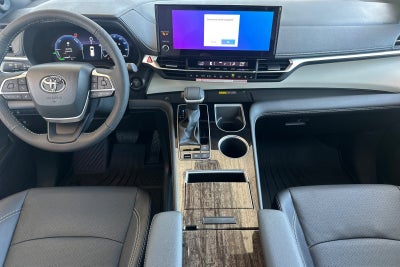 2026 Toyota Sienna Limited 7 Passenger