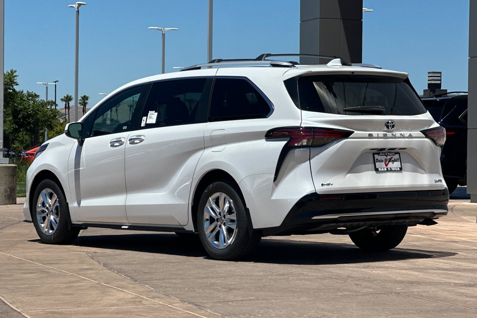 2026 Toyota Sienna Limited 7 Passenger