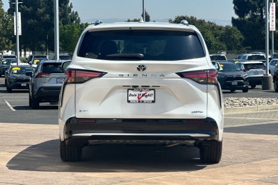 2026 Toyota Sienna Limited 7 Passenger