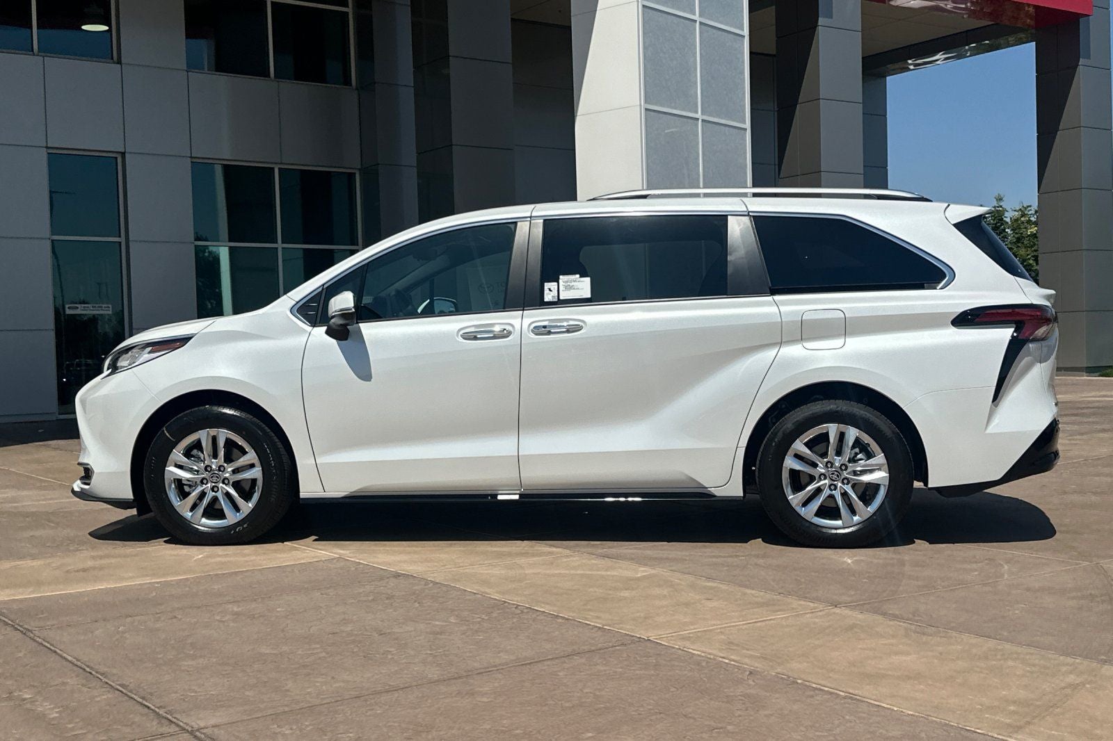 2026 Toyota Sienna Limited 7 Passenger
