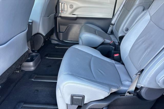 2023 Toyota Sienna Limited 7 Passenger