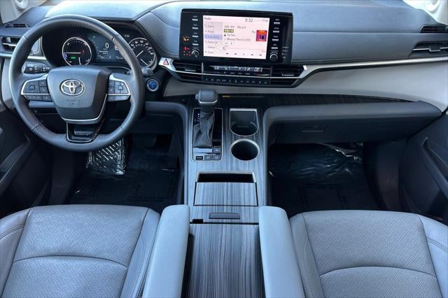 2023 Toyota Sienna Limited 7 Passenger