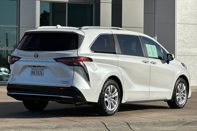 2023 Toyota Sienna Limited 7 Passenger