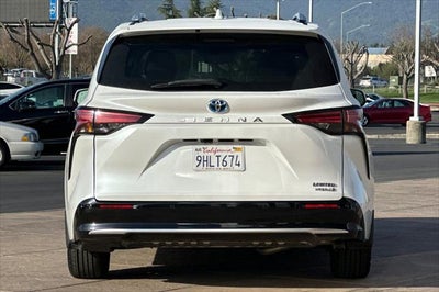 2023 Toyota Sienna Limited 7 Passenger