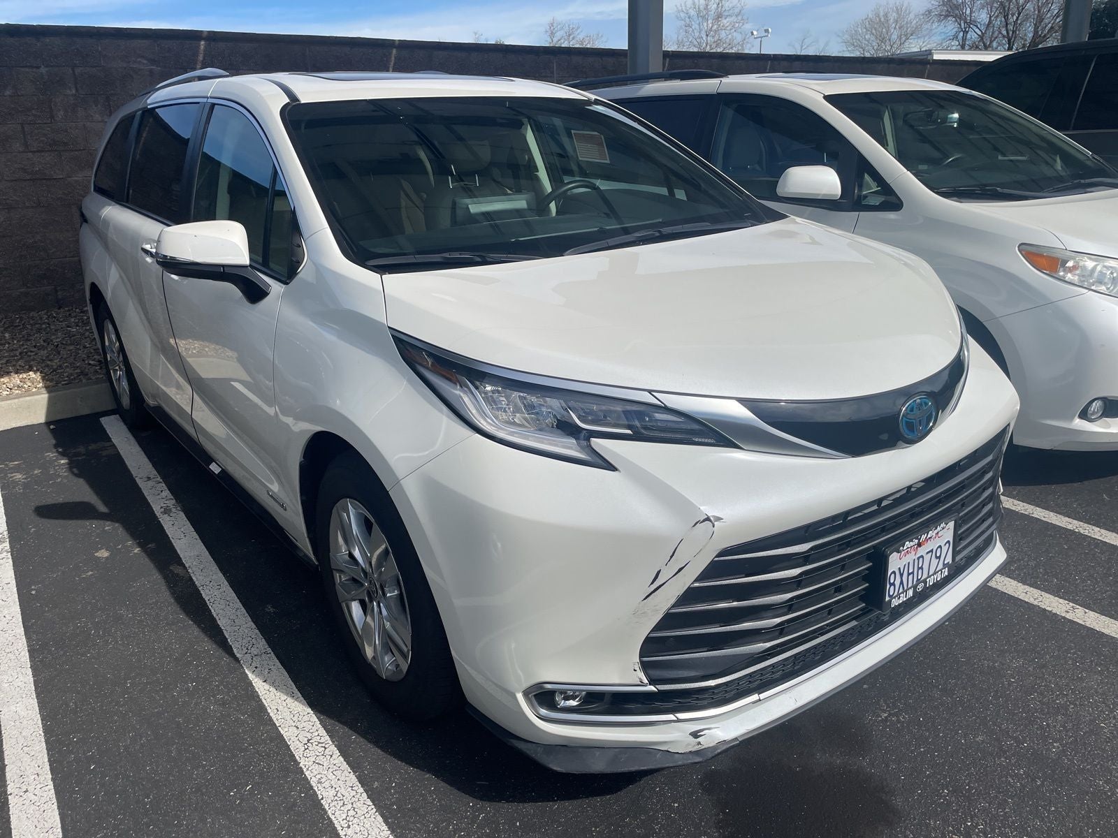 2021 Toyota Sienna Limited 7 Passenger