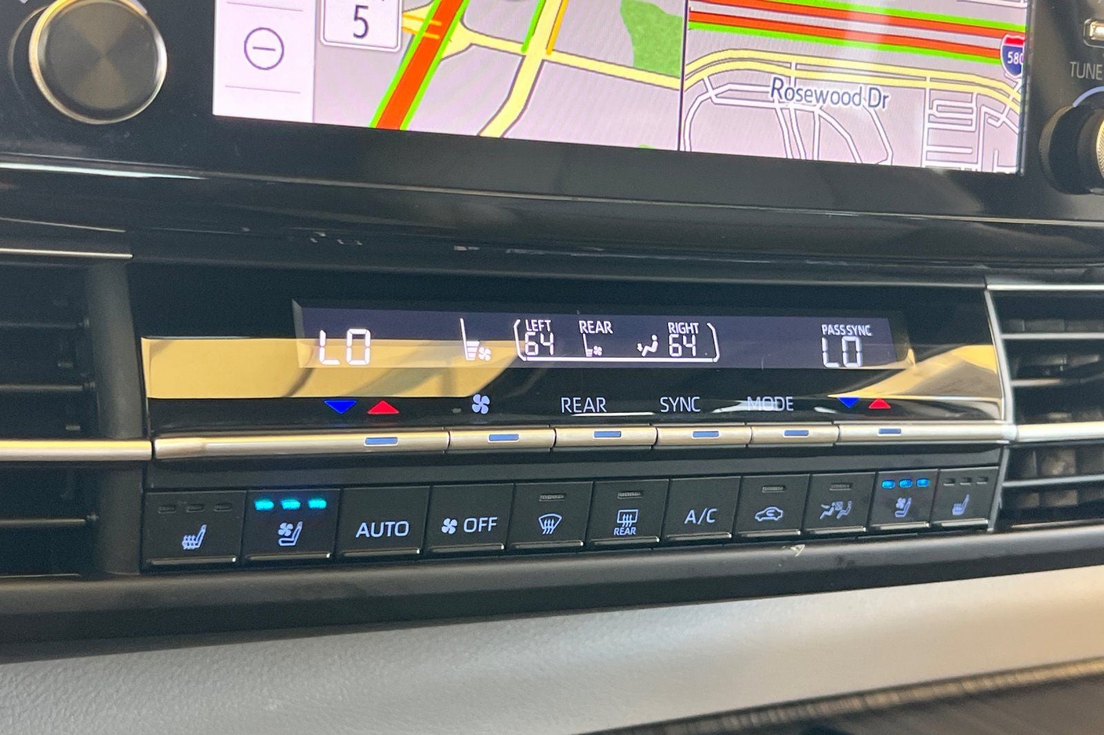 2022 Toyota Sienna Limited 7 Passenger