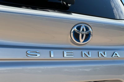 2022 Toyota Sienna Limited 7 Passenger