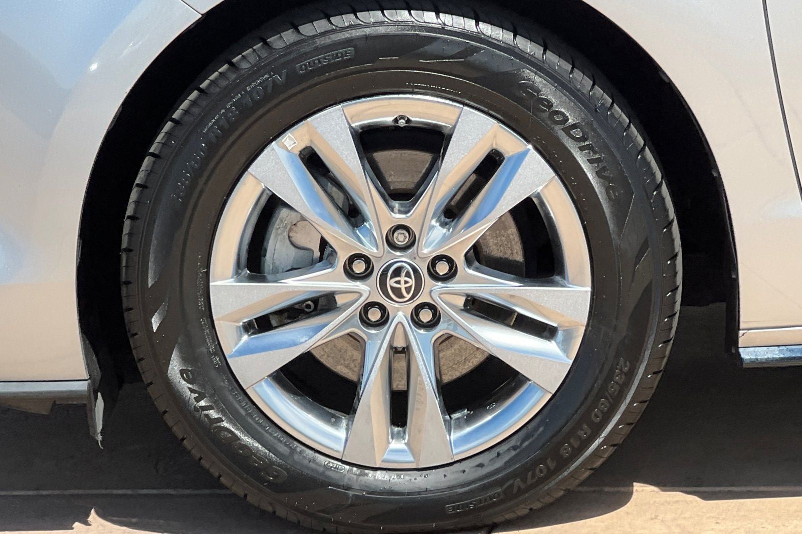 2022 Toyota Sienna Limited 7 Passenger