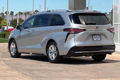 2022 Toyota Sienna Limited 7 Passenger