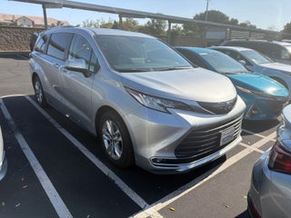 2022 Toyota Sienna Limited 7 Passenger