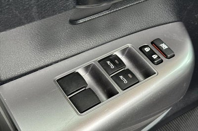 2018 Toyota Sequoia SR5 5.7L