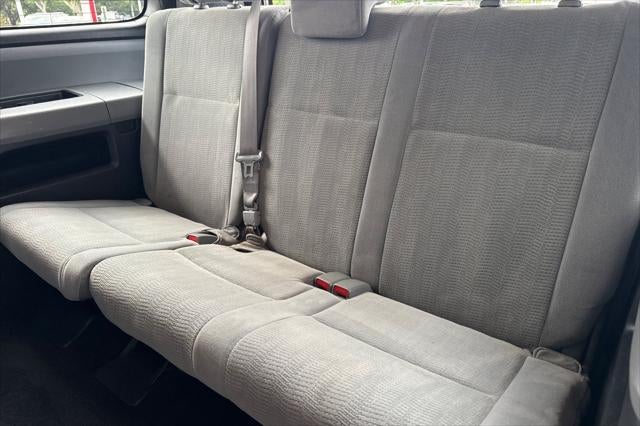 2018 Toyota Sequoia SR5 5.7L