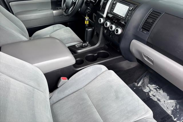 2018 Toyota Sequoia SR5 5.7L