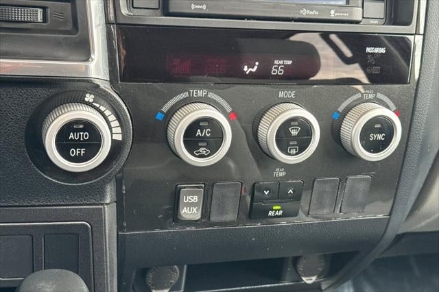 2018 Toyota Sequoia SR5 5.7L