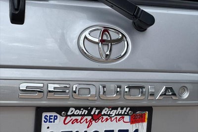2018 Toyota Sequoia SR5 5.7L