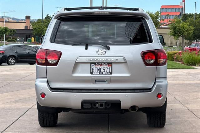 2018 Toyota Sequoia SR5 5.7L