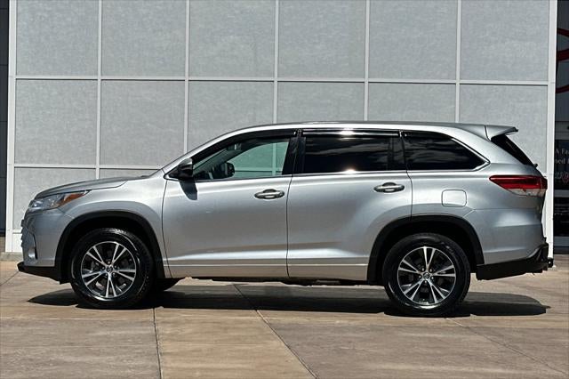 2018 Toyota Highlander LE