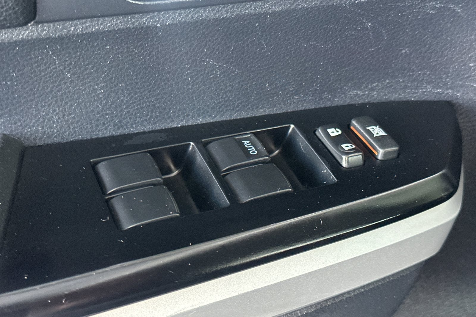 2014 Toyota Tundra SR5