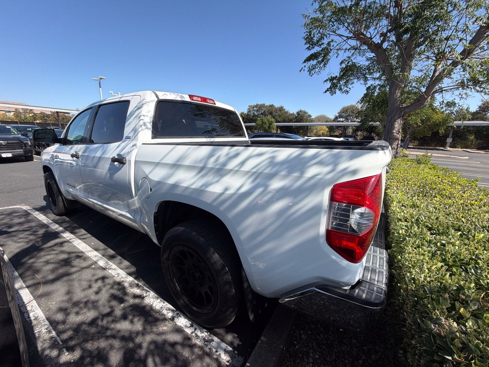2014 Toyota Tundra SR5