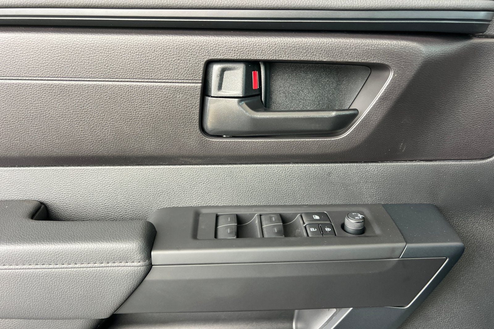 2025 Toyota Tundra SR