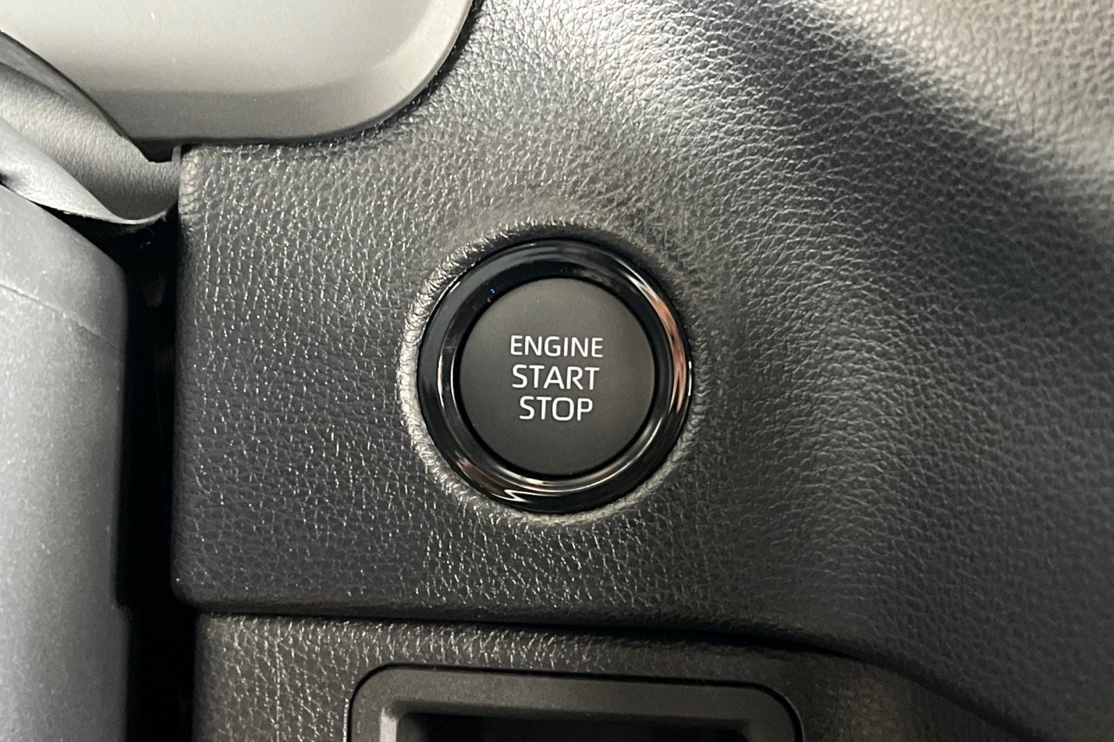 2025 Toyota Tundra SR