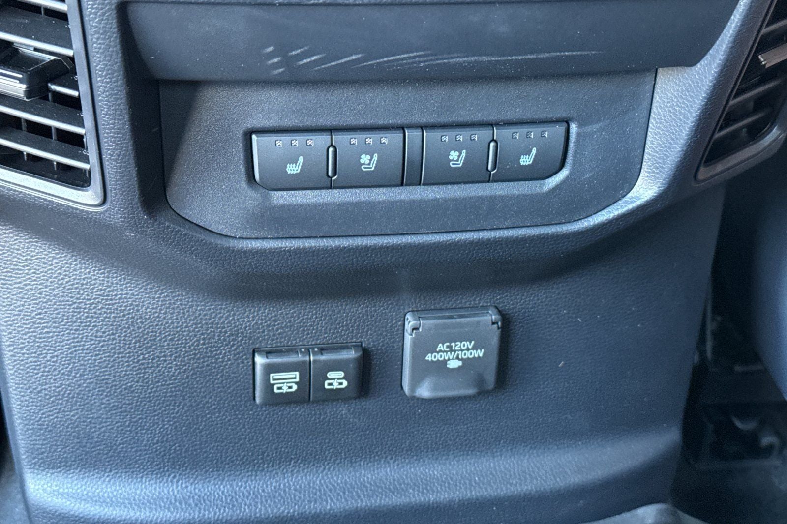 2025 Toyota Tundra Hybrid 1794 Edition