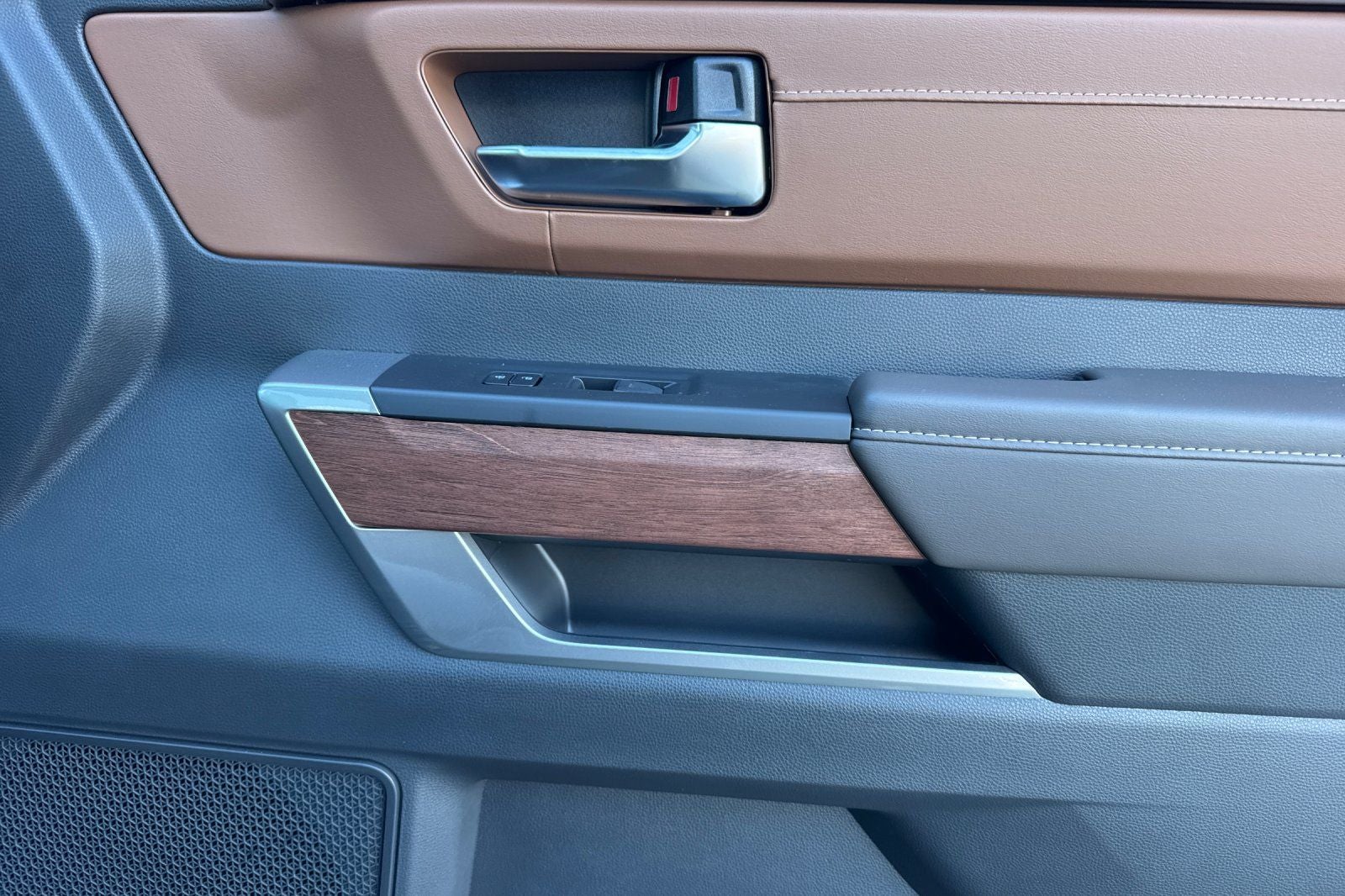 2025 Toyota Tundra Hybrid 1794 Edition