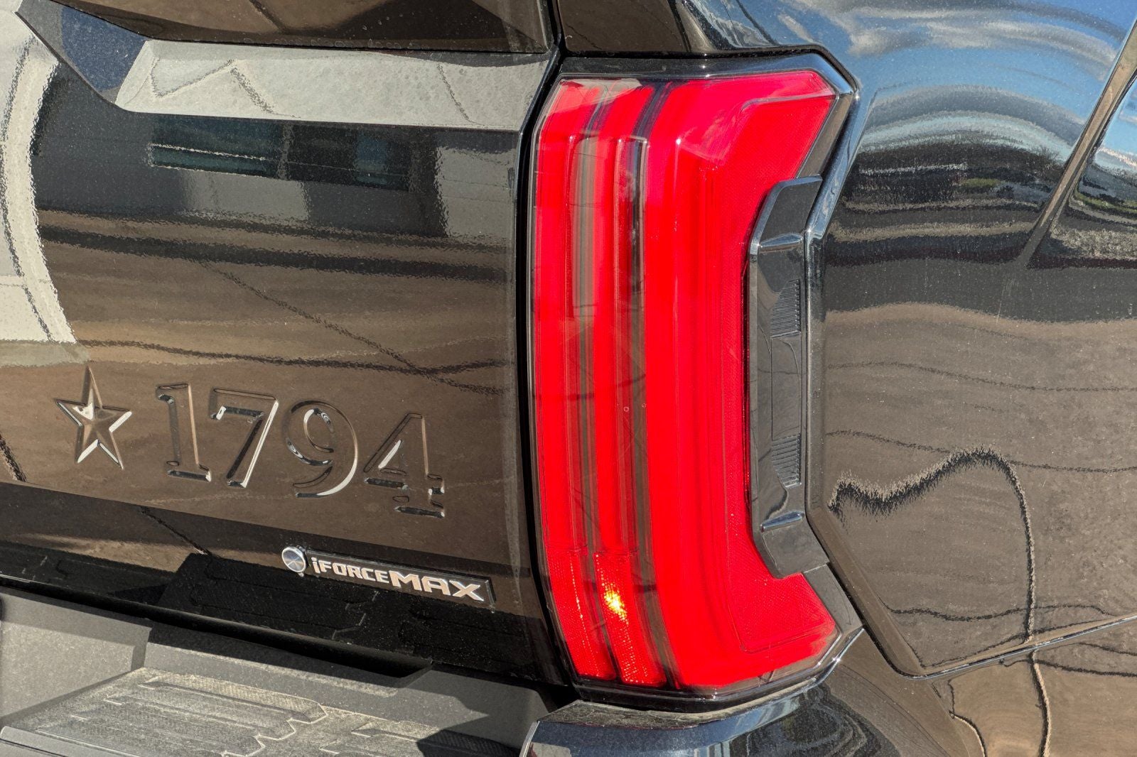 2025 Toyota Tundra Hybrid 1794 Edition