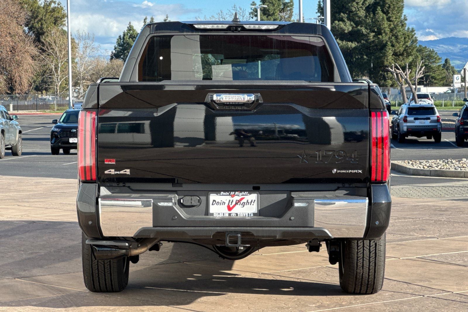 2025 Toyota Tundra Hybrid 1794 Edition