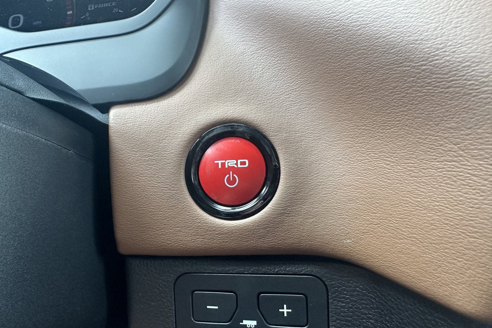 2026 Toyota Tundra Hybrid 1794 Edition