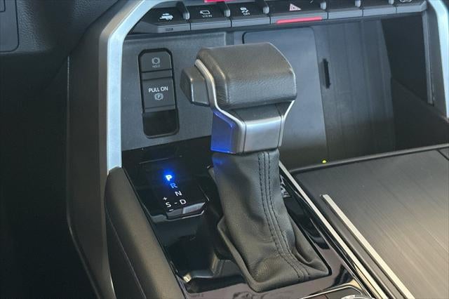 2025 Toyota Tundra Platinum