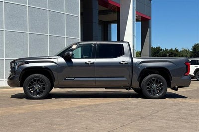 2023 Toyota Tundra Platinum