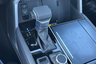 2025 Toyota Tundra Platinum