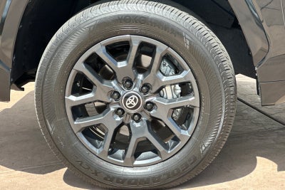 2025 Toyota Tundra Platinum